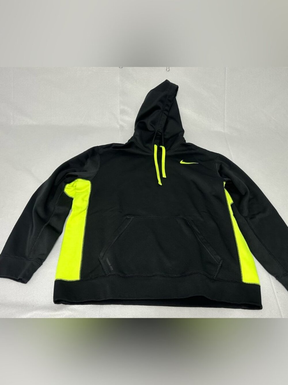 Nike Therma-FIT Men’s Hoodie Black Neon Yellow Pullover Size Large